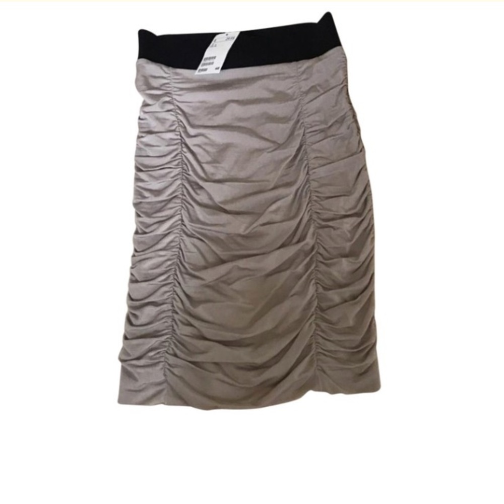 H&M Rouched Pencil Skirt Brand New NWT - Picture 1 of 2