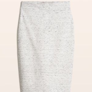 WHITE PENCIL SKIRT