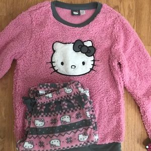Hello Kitty two-piece set Size M