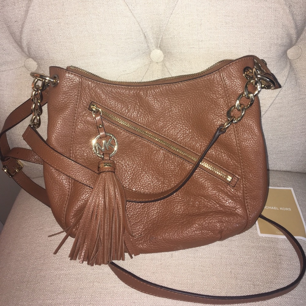 LAST CHANCE✨Camel Michael Kors Bag