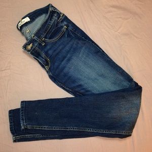 Hollister skinny jeans