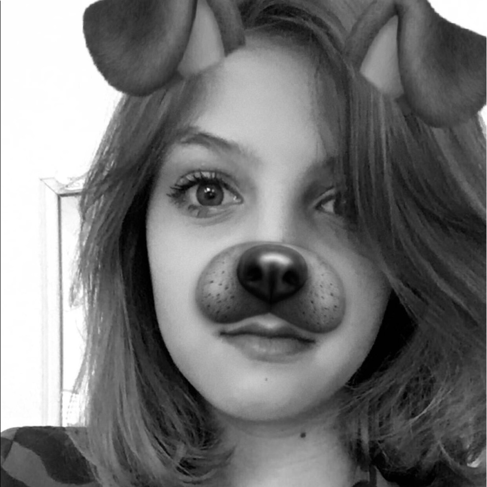 Meet your Posher, Emma