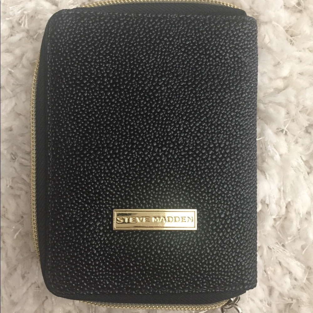 Steve Madden Black Wallet💕