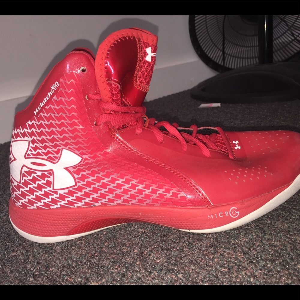 Men's UA High Top