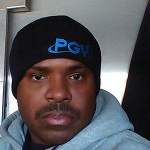 Meet your Posher, Dominic