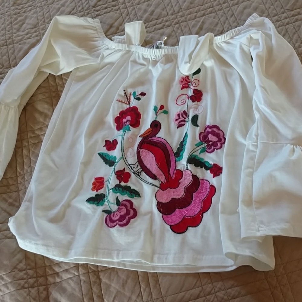 Beautiful top by vava