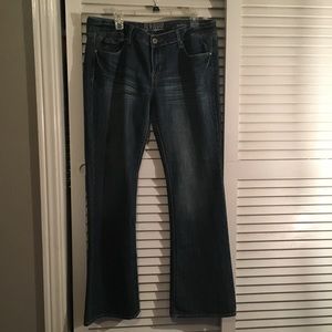 Refuge everyday bootcut jeans