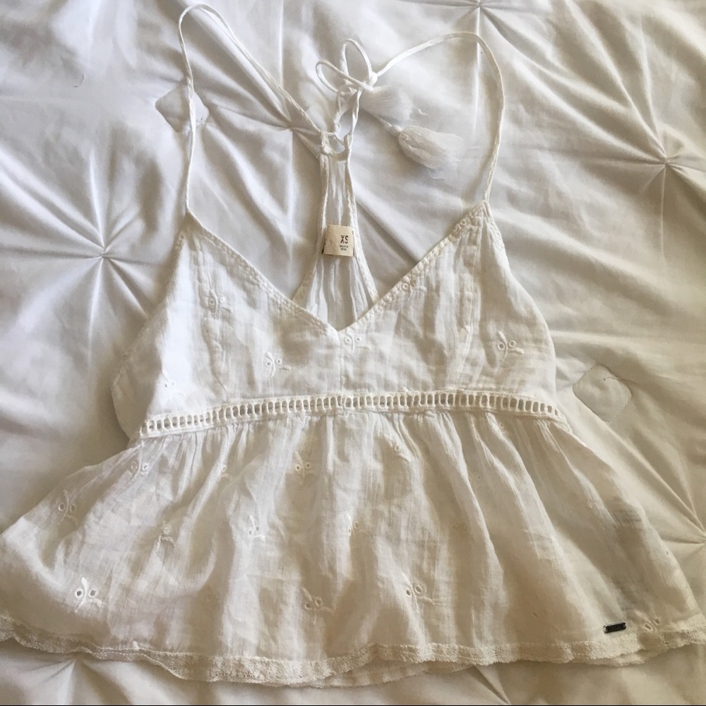 Hollister top