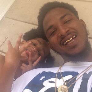 Meet your Posher, Dee