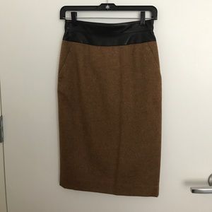 LAFAYETTE 148 Loro Piana 100% Cashmere skirt NWT