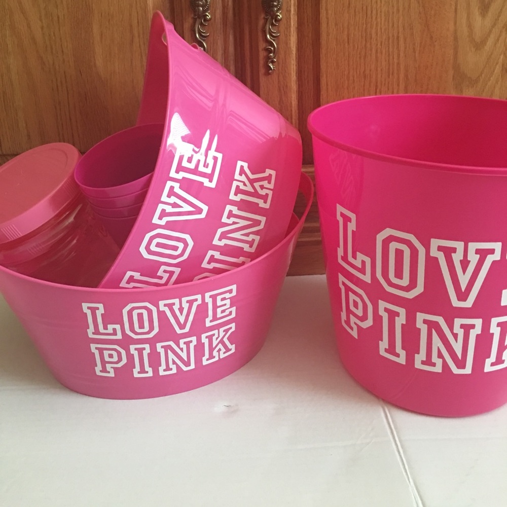 VS Love PInk bundle for Pinkblingmonkey