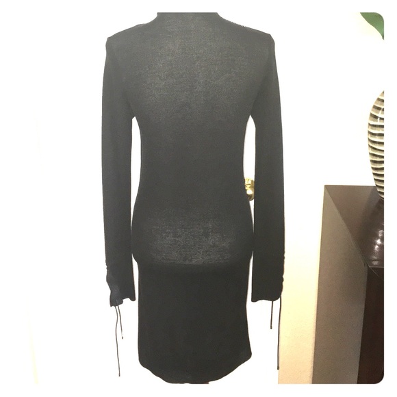AUTHENTIC GUCCI DRESS - Picture 5 of 8