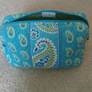 Vera Bradley large makeup bag