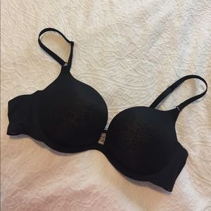 NWOT RARE VS Sexy Little Things Push Up bra