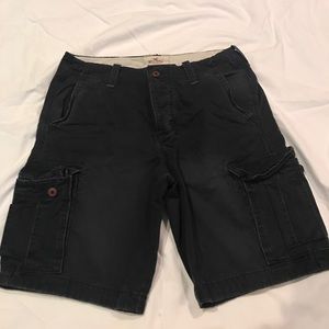 Men's sz 34 charcoal cargo shorts!