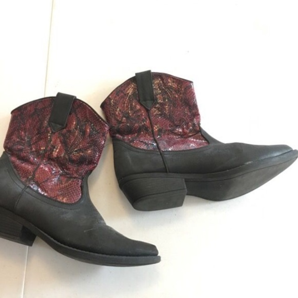 Cowboy boots