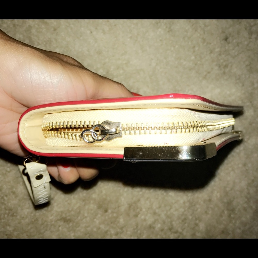 Wallet - Picture 4 of 4