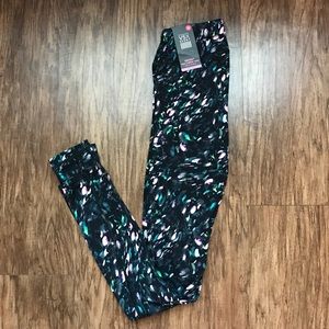 Victoria's Secret workout tight.