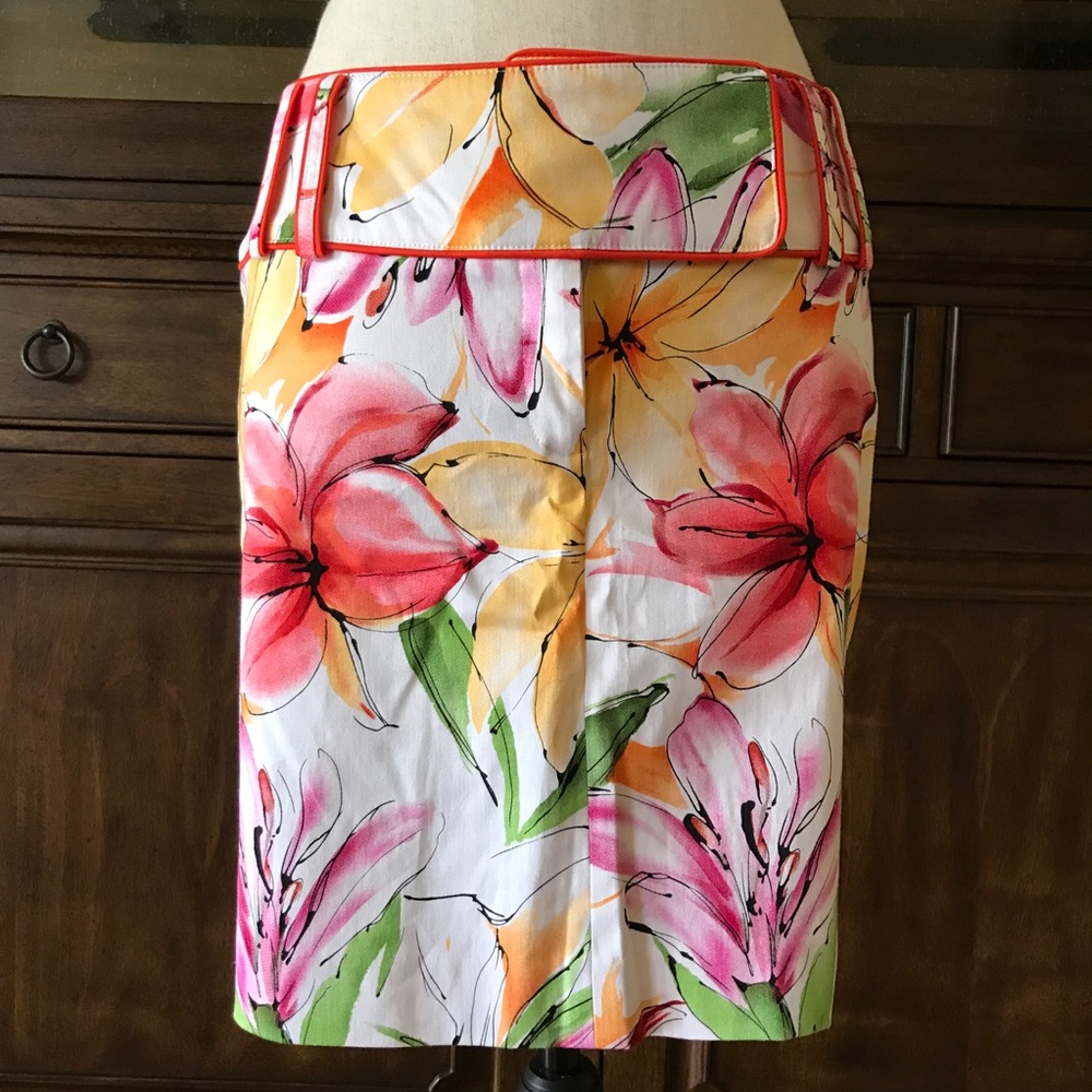 Cache Mini White/Multicolored Floral Skirt Size 6