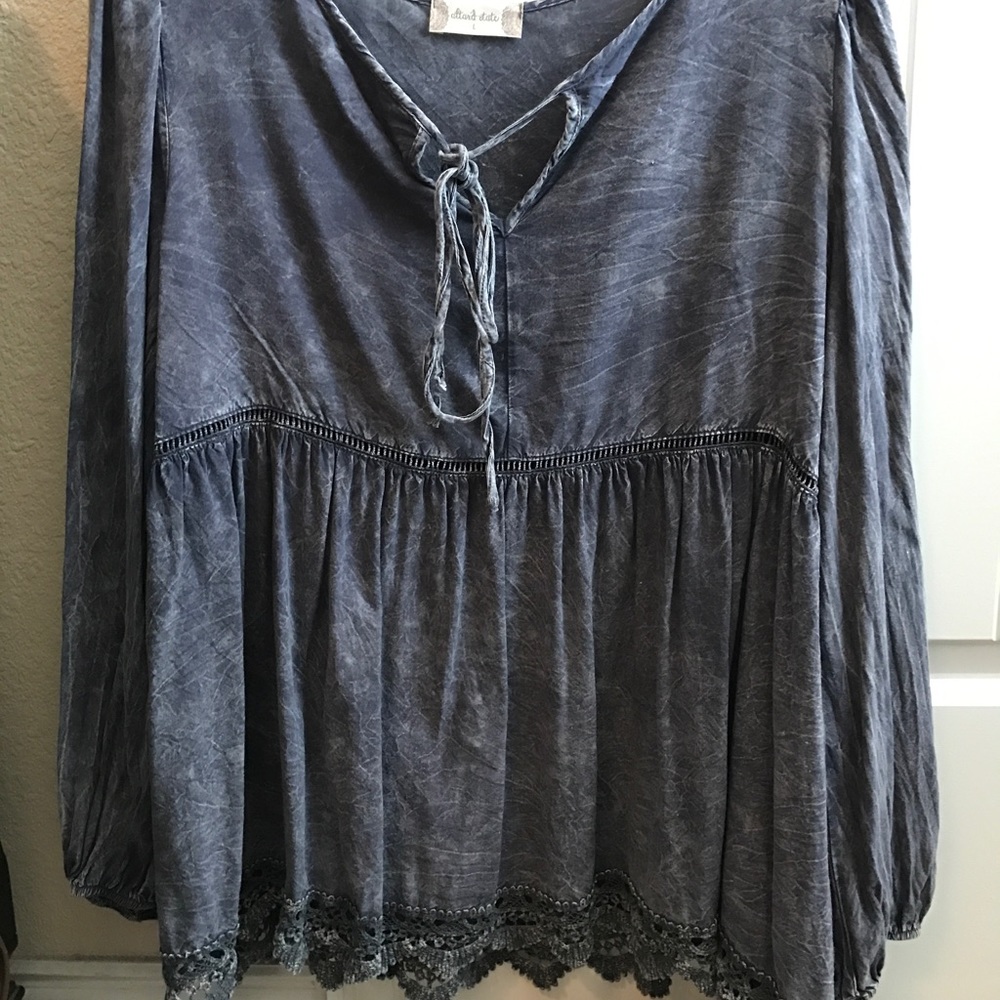 Altar'd State top