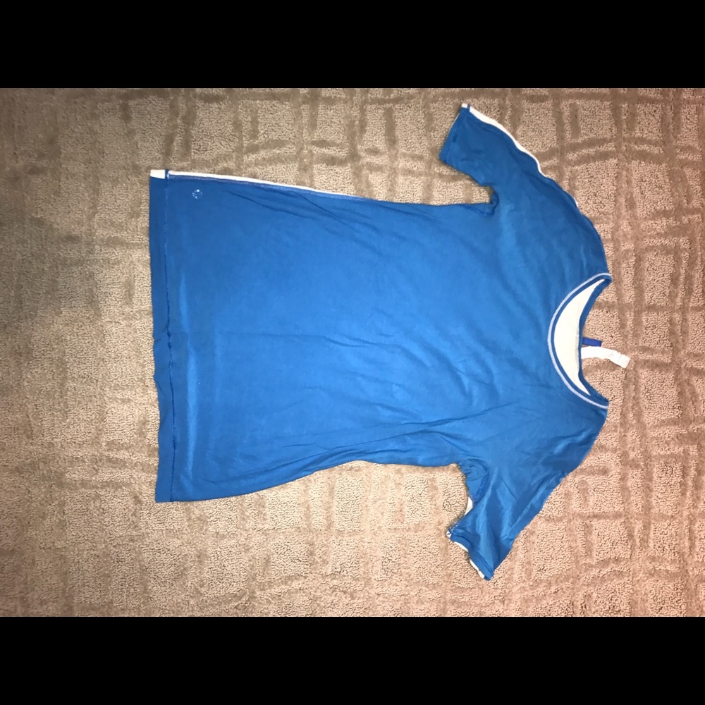 Lululemon workout tee two tone