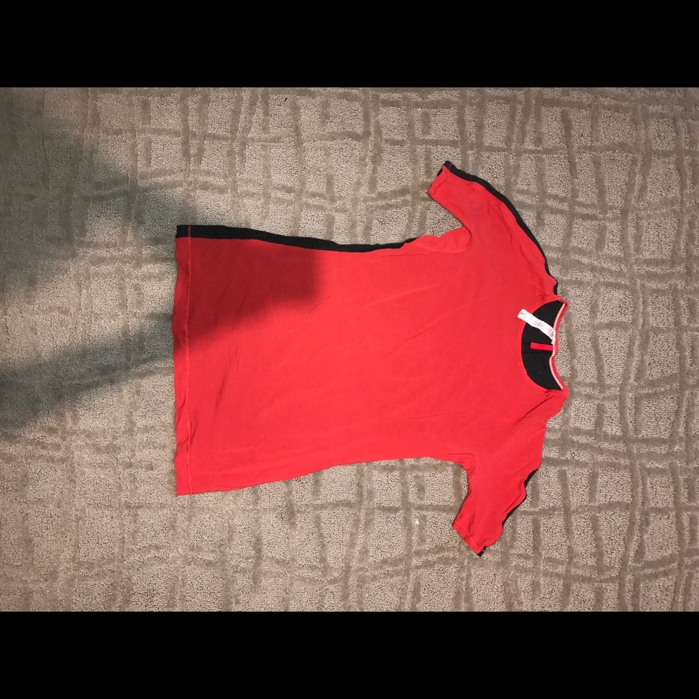 Lululemon workout tee two toned