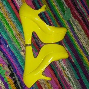 Bannana heels