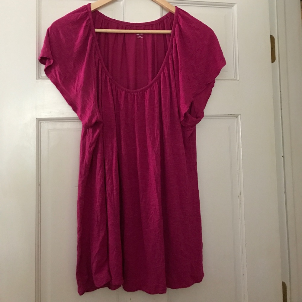 Ladies pink apt 9 short sleeve top