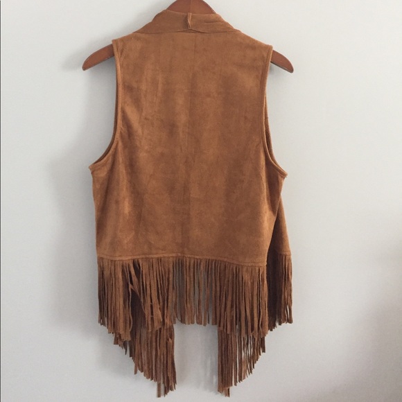 Never worn, suede boho fringe vest - Picture 4 of 4