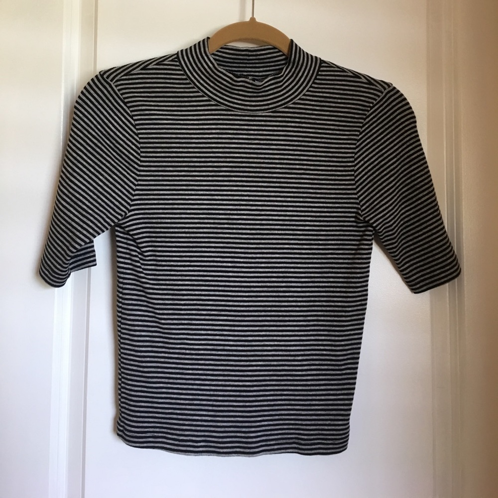 Turtle neck top
