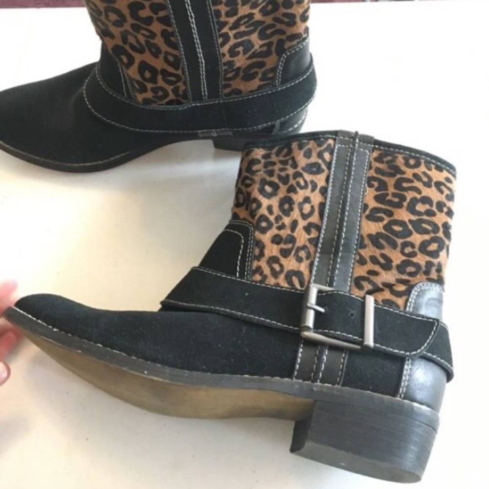 Leopard booties
