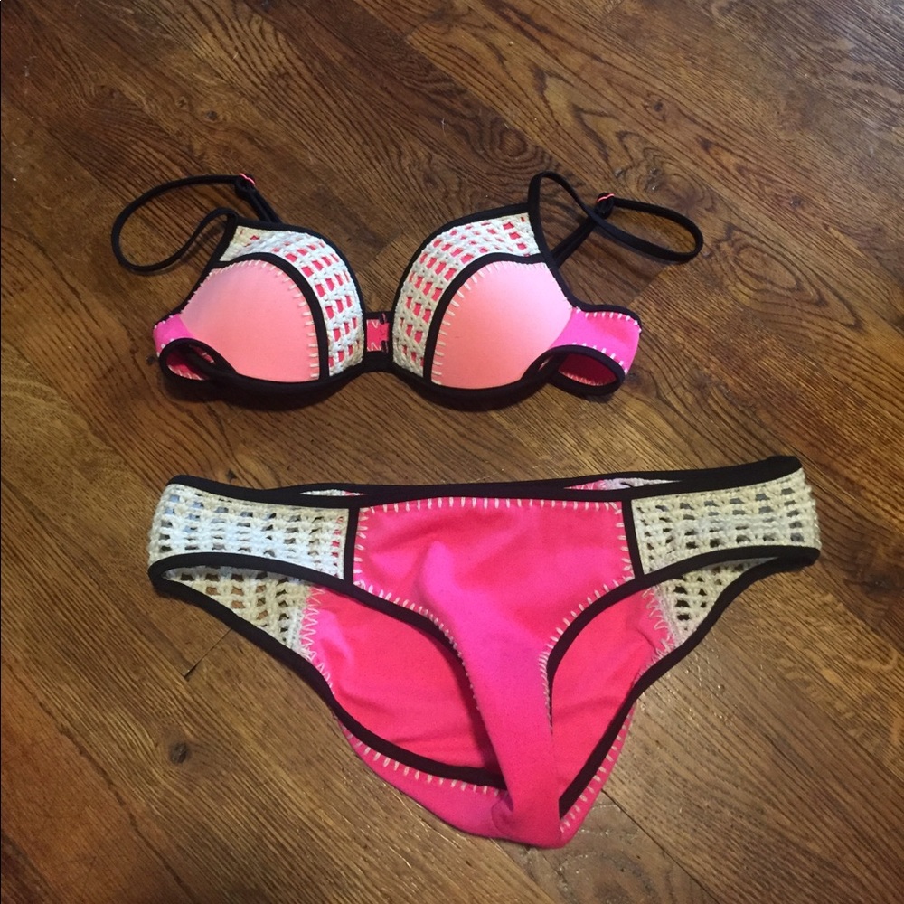 VS pink crochet bikini