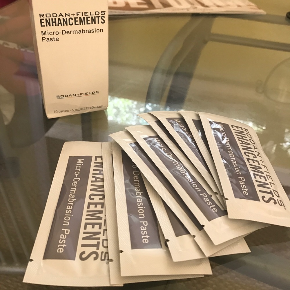 Rodan and friends Micro dermabrasion paste packets