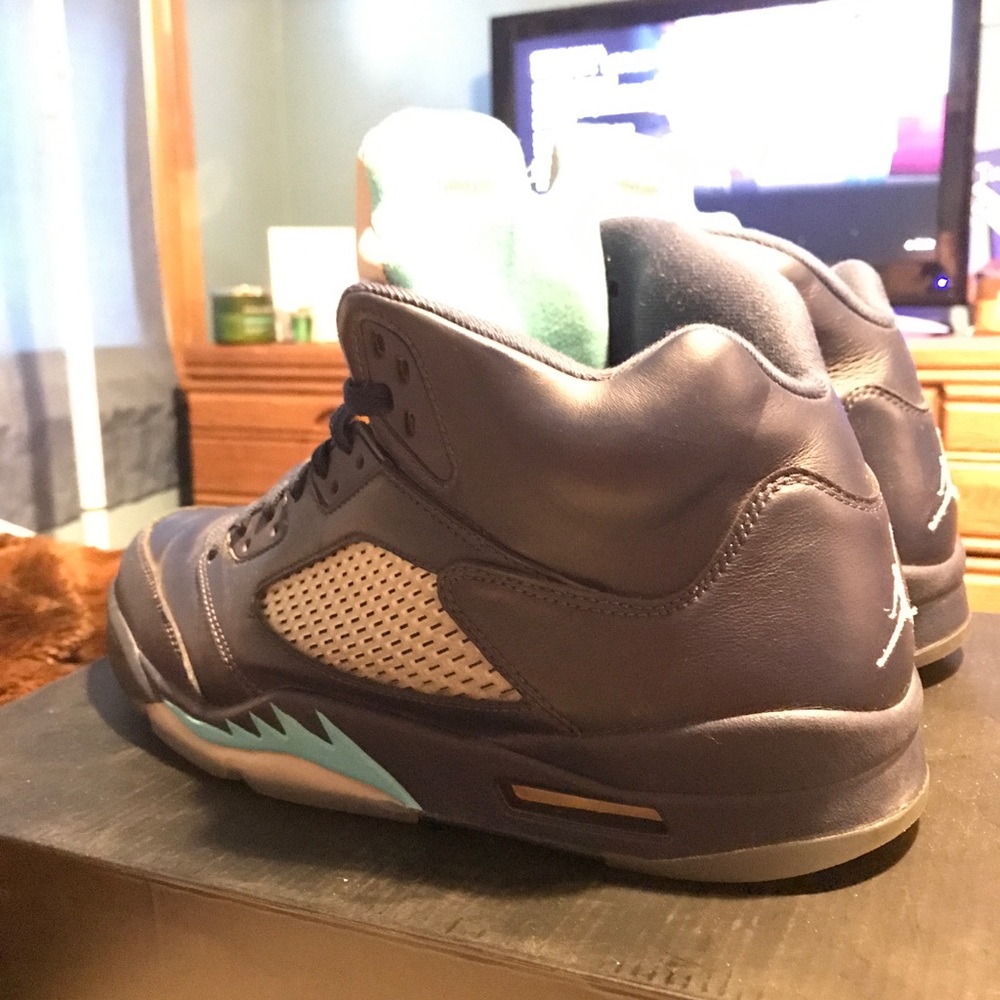 Size 13 hornet 5's