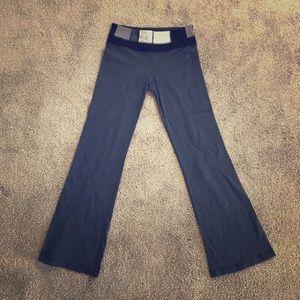 Gray Lululemon Yoga Pants