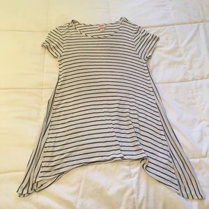 Loose stripes shirt