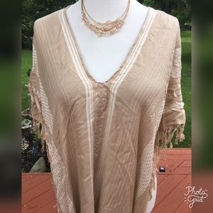 NEW BCBGENERATION PONCHO/JEWELRY ONE SIZE TAGS $48