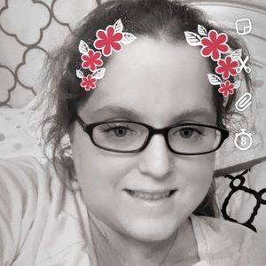 Meet your Posher, Dani