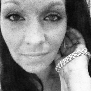 Meet your Posher, Ariana