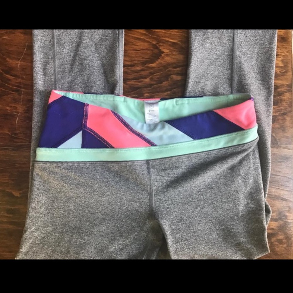 Ivivva Size 10 Girls leggings
