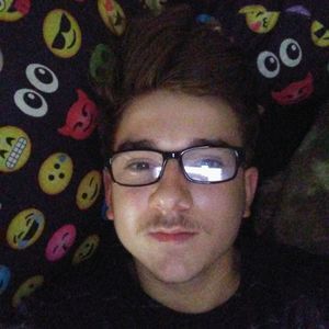 Meet your Posher, Cameron