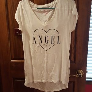 Victoria's Secret Tee-shirt