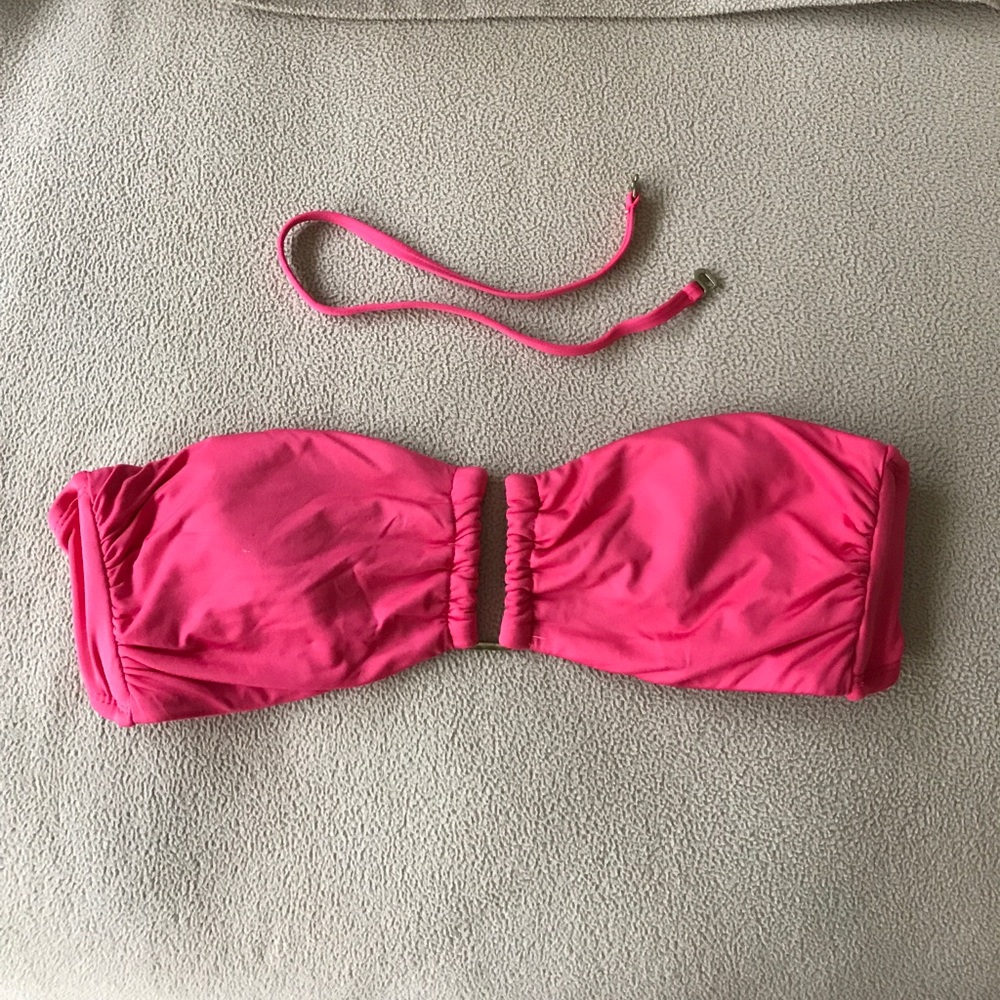 Pink bikini top