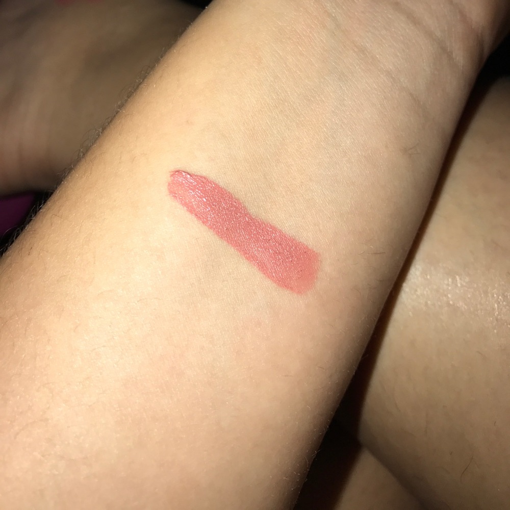 NYX LIP CREAM IN COLOR STOCKHOLM