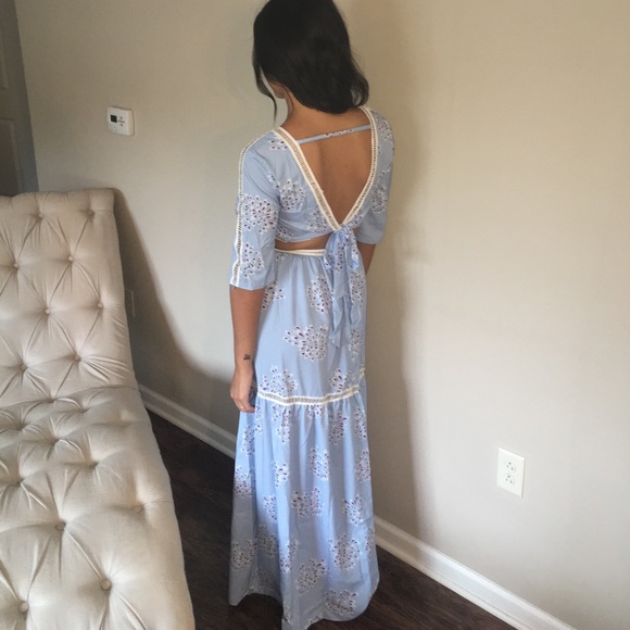 Two Piece Floral Skirt Set👗 - Picture 2 of 3