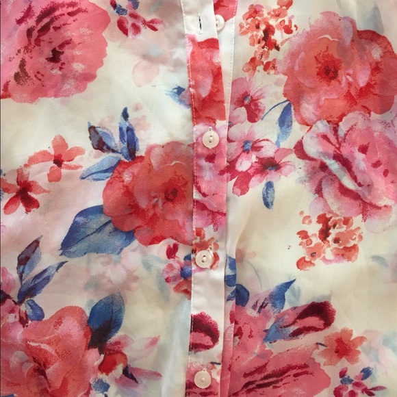 3/$20 Forever 21 hi low flowers sheer tunic - Picture 4 of 5