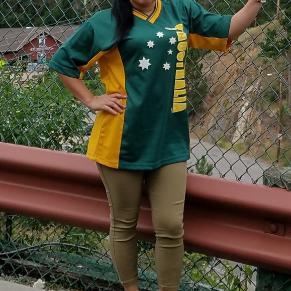 Australia Roo Shirt. - Picture 7 of 7