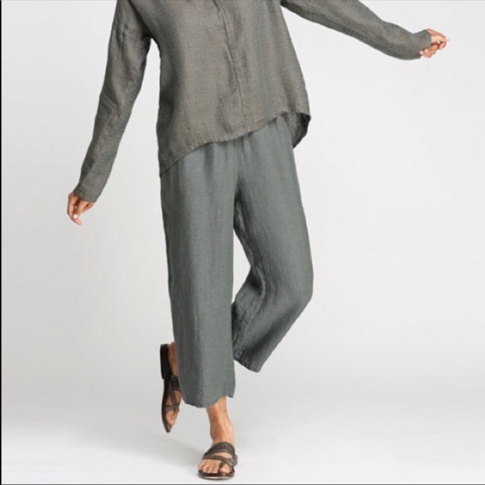 Flax linen ankle length pant size Large