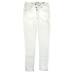 AMERICAN EAGLE WOMEN'S TOMGIRL JEAN (WHITEWASHED)