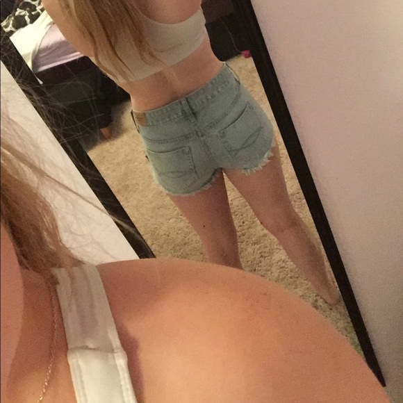 Abercrombie & Fitch Shorts - Picture 5 of 5